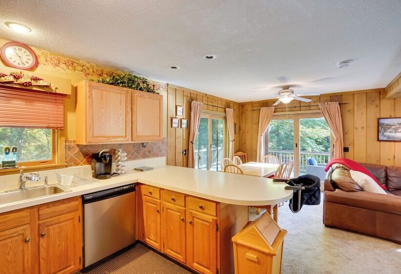 Cozy Wilmington Home W/ Community Amenities!