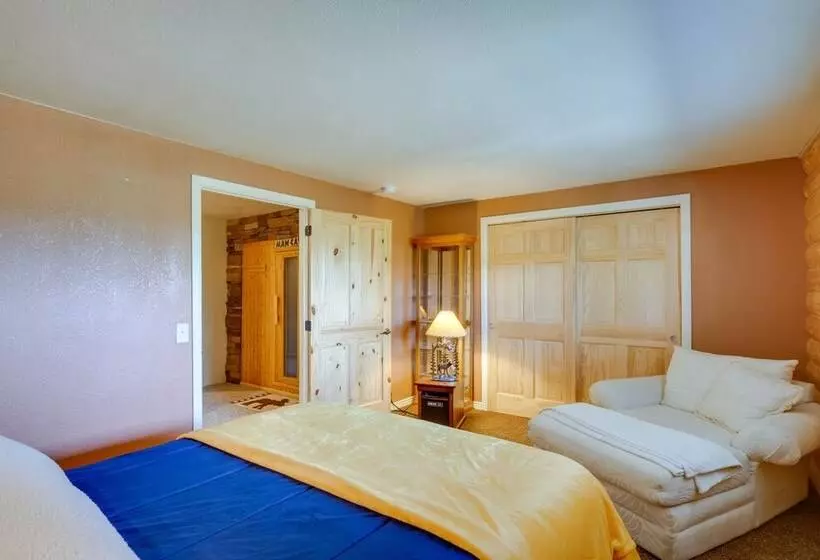 Jefferson Cabin W/ Fire Pit & Sauna Near Hiking!