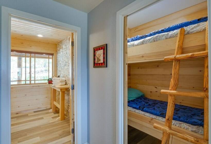 Jefferson Cabin W/ Fire Pit & Sauna Near Hiking!