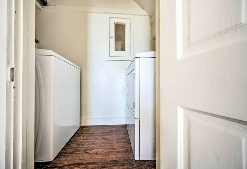 Historic Gambler House ~ 1 Mi From Riverwalk!