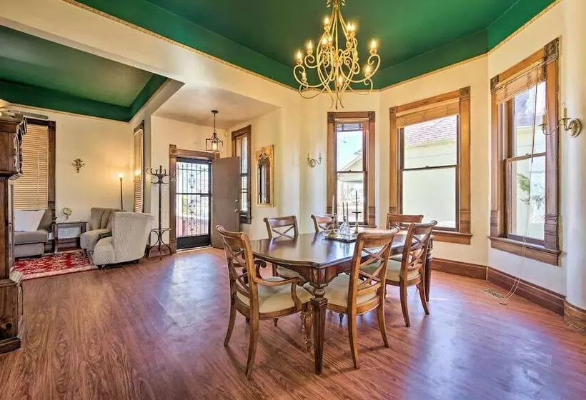 Historic Gambler House ~ 1 Mi From Riverwalk!