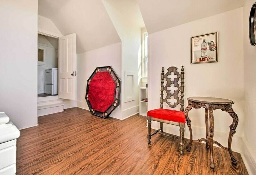 Historic Gambler House ~ 1 Mi From Riverwalk!