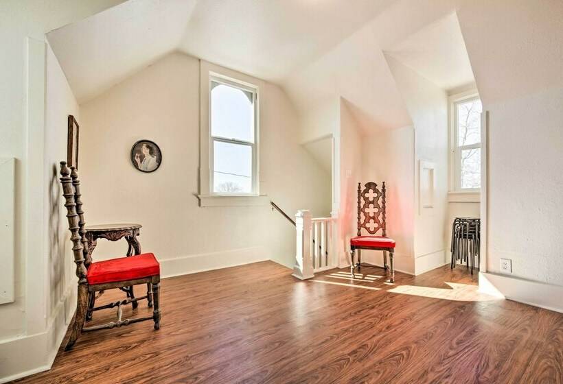 Historic Gambler House ~ 1 Mi From Riverwalk!