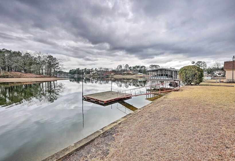 Waterfront Home W/ Dock > 3 Mi To Oaklawn Racing!