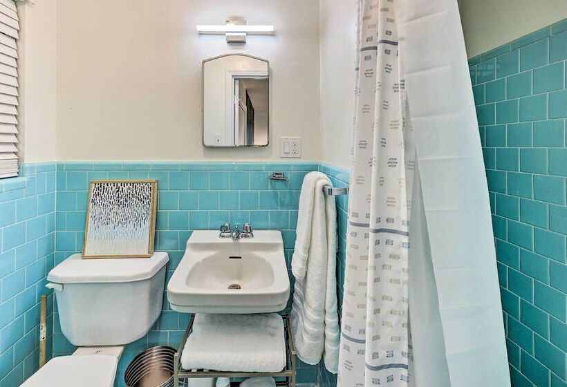 Waterfront Home W/ Dock > 3 Mi To Oaklawn Racing!