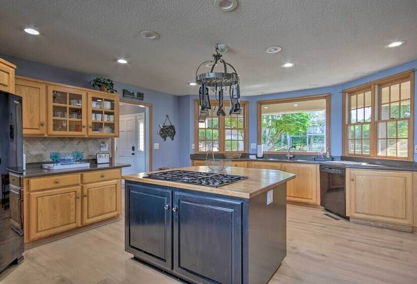 Impeccable Home W/ Dock & Pool On Lake Wateree!