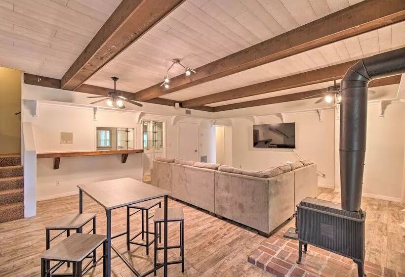 Jacksonville Home On 1 Acre ~ 6 Mi To Beach!