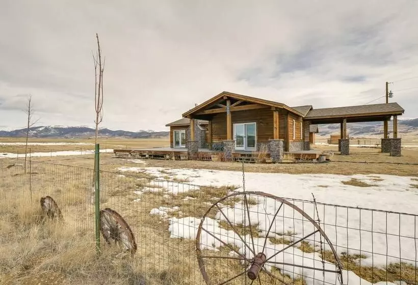 Jefferson Home W/ Mountain Views & Horse Pastures