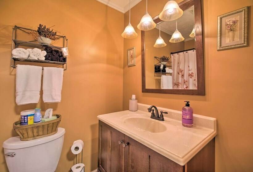 16 Mi To Pigeon Forge: Juju S House W/ Mtn View