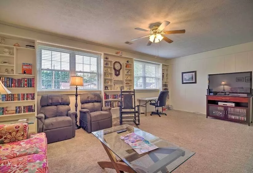 16 Mi To Pigeon Forge:  Juju S House  W/ Mtn View