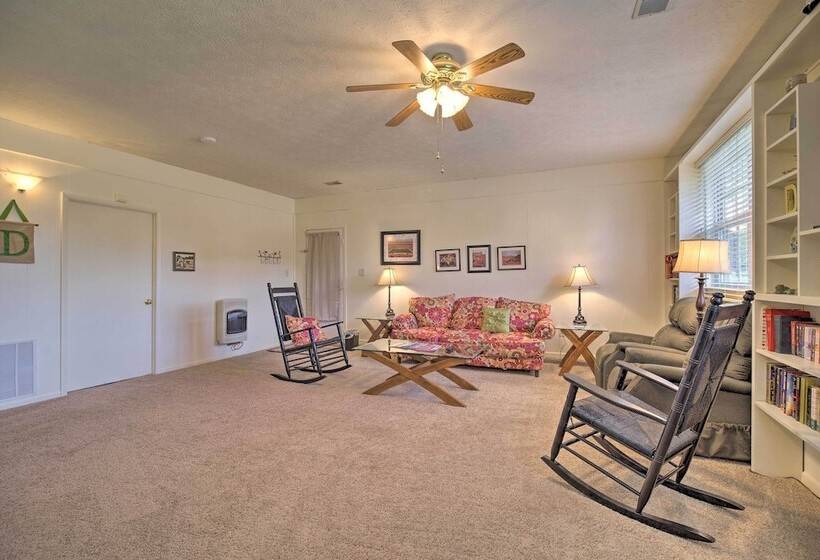 16 Mi To Pigeon Forge: Juju S House W/ Mtn View