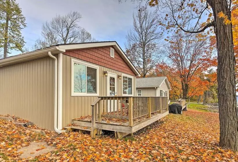 Lake Gogebic Retreat: Hike, Fish & Snowmobile!