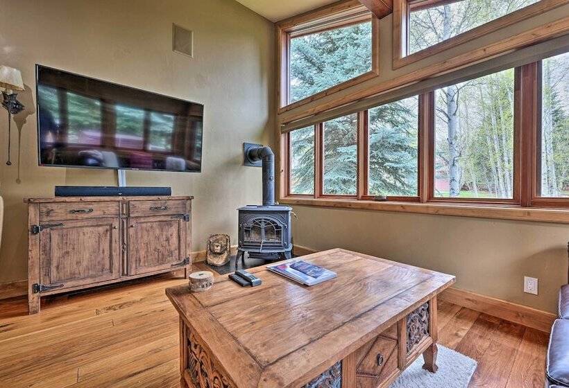 Luxe Sun Valley Retreat W/ Hot Tub, 3 Mi To Resort