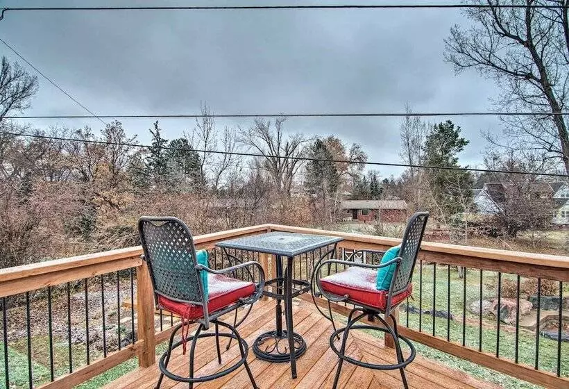 Modern Creekside Home: 9 Mi To Downtown Denver