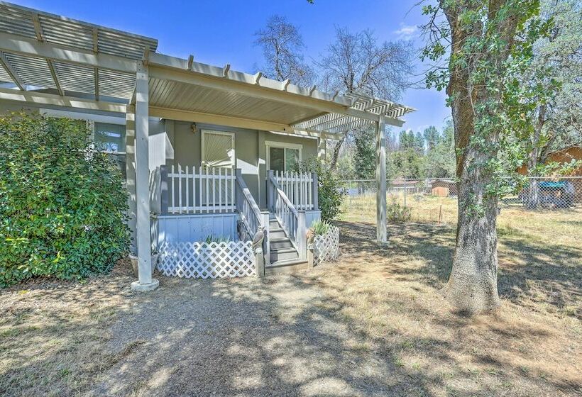 Mtn Gate Guest House ~ 6 Mi To Shasta Lake!