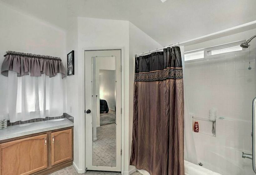 Mtn Gate Guest House ~ 6 Mi To Shasta Lake!