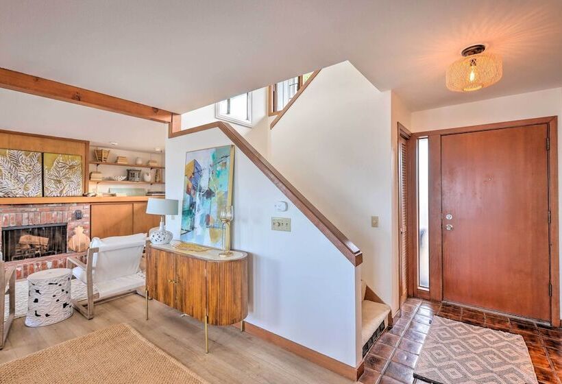 Oceanfront Ferndale Oasis W/ Fire Pit, Grill!