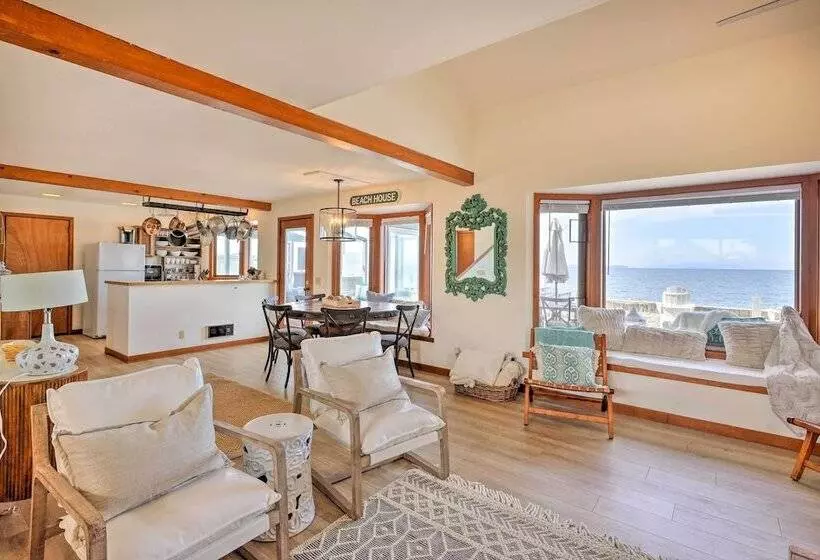 Oceanfront Ferndale Oasis W/ Fire Pit, Grill!