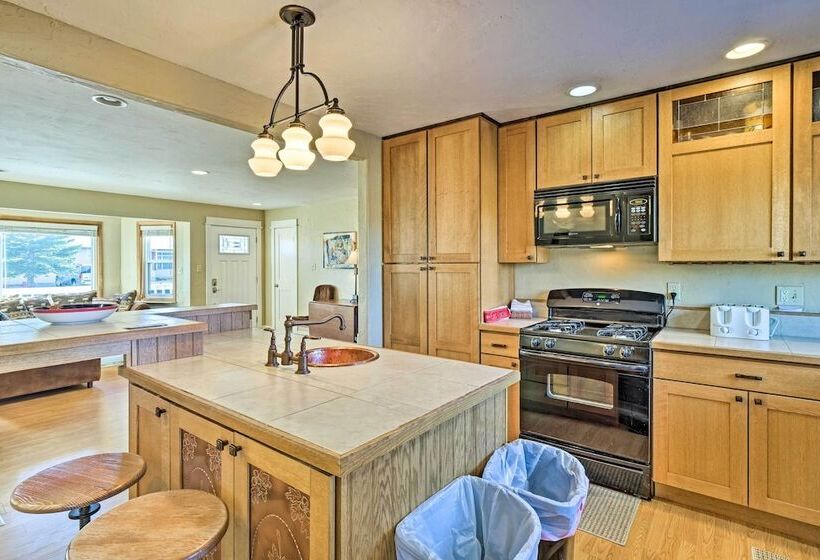 Quaint Leadville Home W/ Grill: Walk To Dtwn!