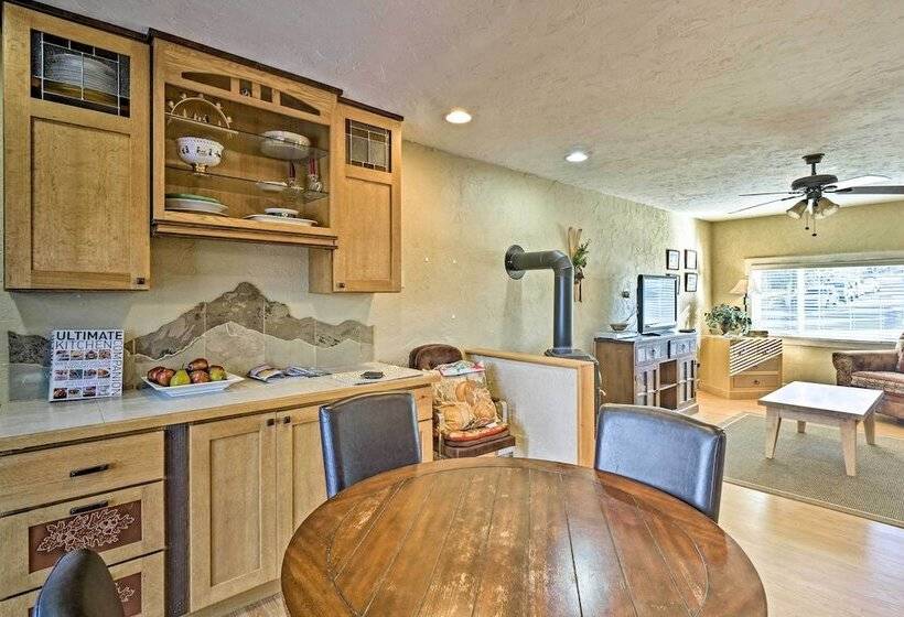 Quaint Leadville Home W/ Grill: Walk To Dtwn!