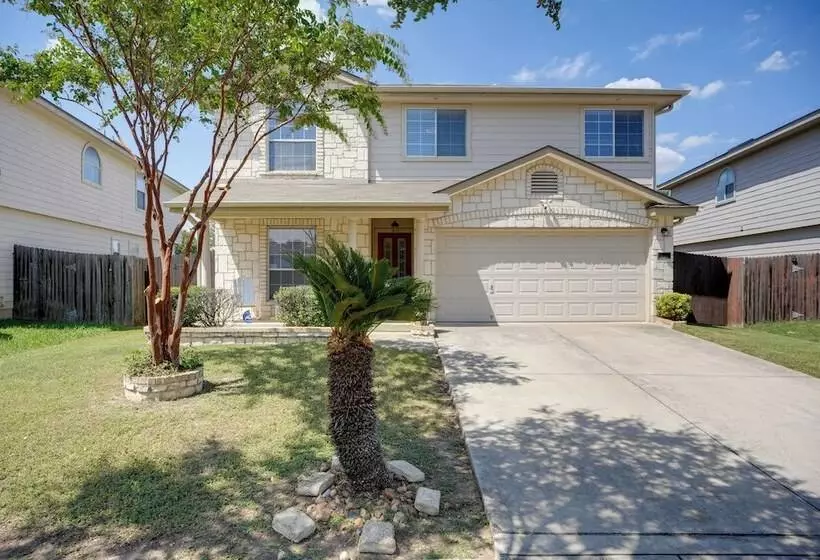 San Antonio Home W/ Pool Access: Near Lackland Afb