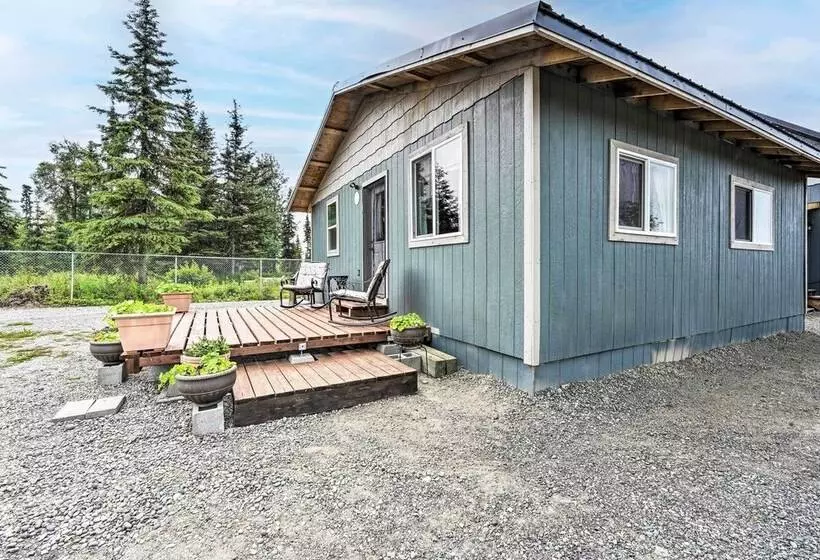 Secluded Kenai Peninsula Cottage In Ninilchik