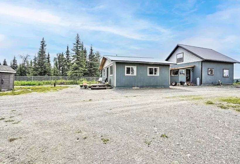 Secluded Kenai Peninsula Cottage In Ninilchik