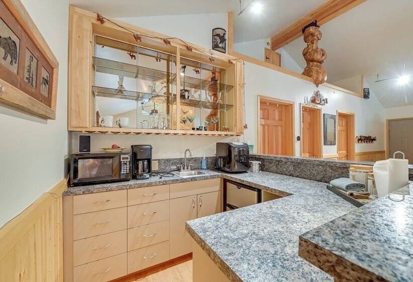 Soldotna Fishing Lodges W/ Dock On Kenai River!