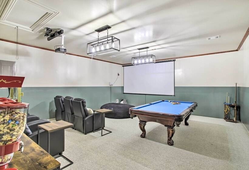 Spacious Cypress Home In Fairfield Community!