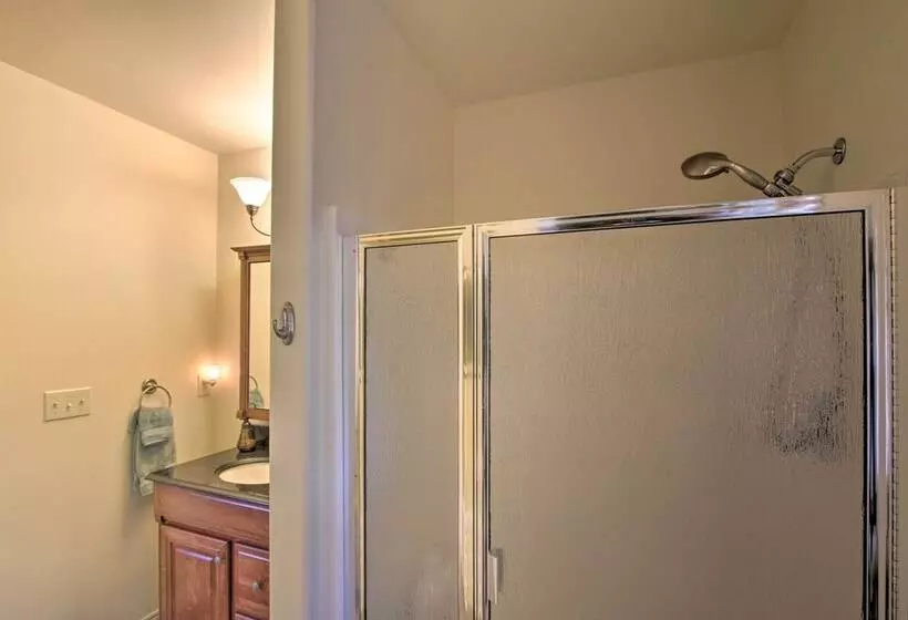 Spacious Port Angeles House W/ Hot Tub & Game Room