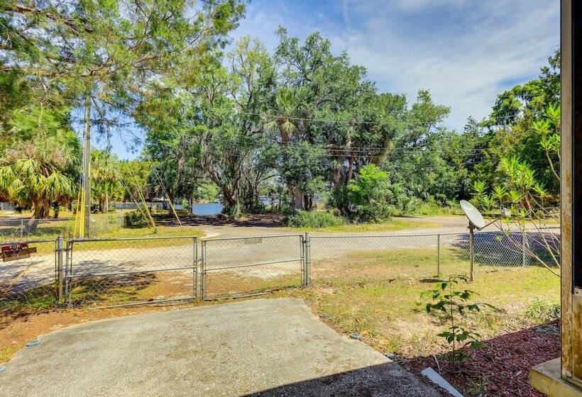 Steinhatchee Home W/ Grill & Screened In Porch