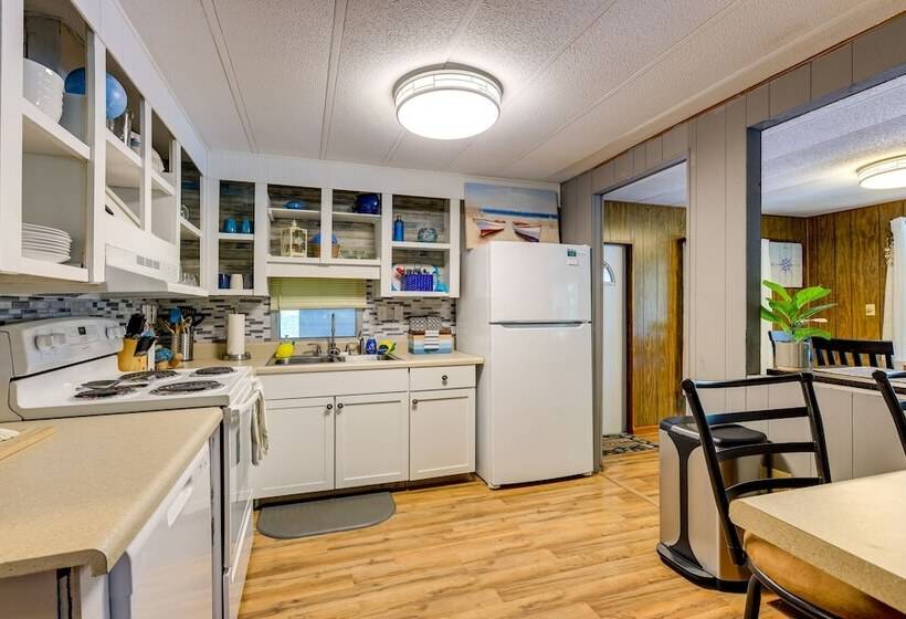 Steinhatchee Home W/ Grill & Screened In Porch