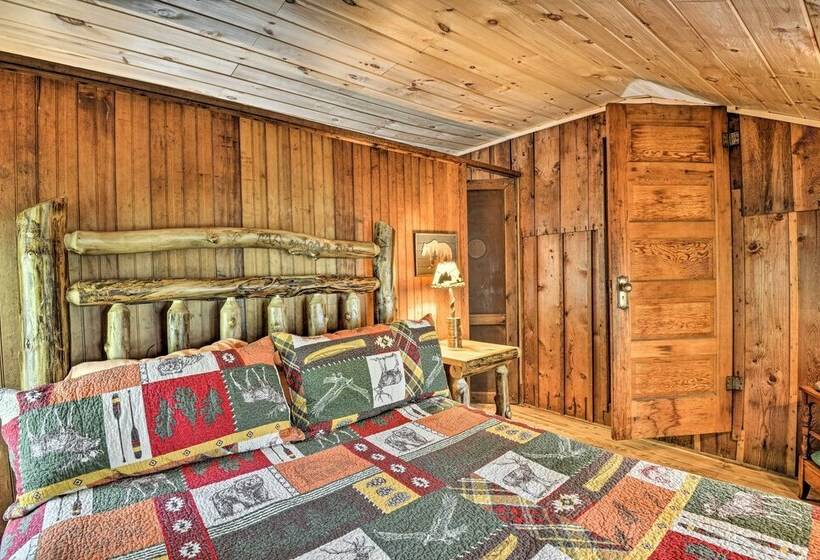 Adirondacks Cabin W/ Fire Pit On Otter Lake!