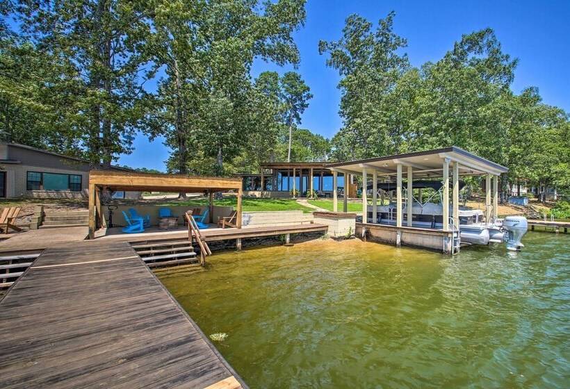 Waterfront Lake Hamilton Home W/ Private Dock