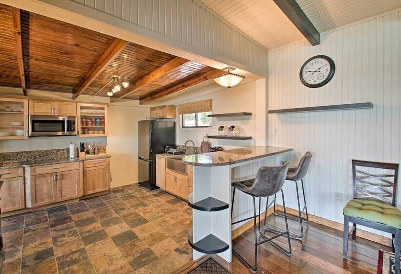 Waterfront Lake Hamilton Home W/ Private Dock