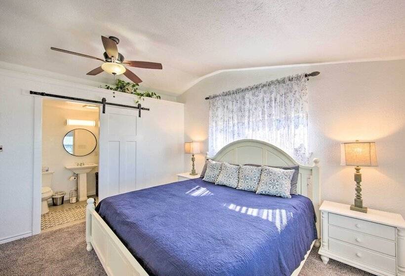 Water Views + Deck: Gun Barrel City Cottage!