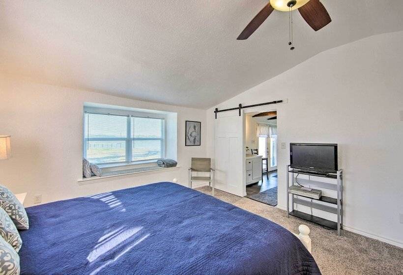 Water Views + Deck: Gun Barrel City Cottage!