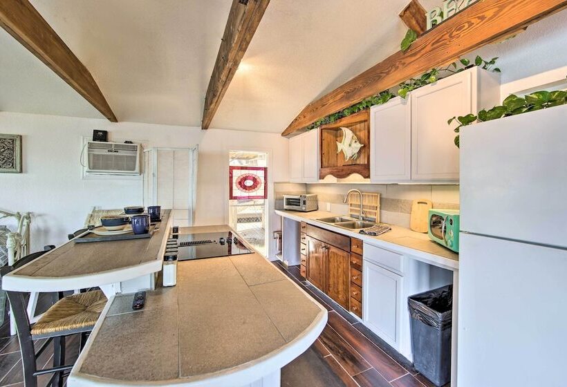 Water Views + Deck: Gun Barrel City Cottage!