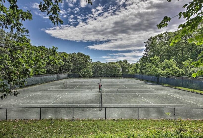 Wintergreen Resort Retreat   Walk To Slopes!