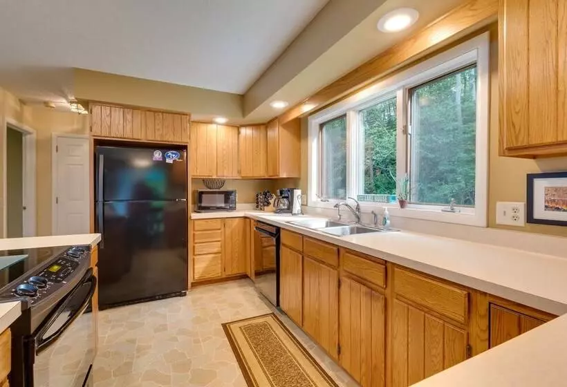 Bayfront Home W/ Dock & Deck In Wolcott!