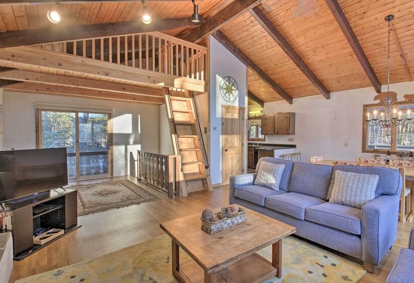 Beautiful Chalet ~ 5 Miles To Attitash Mountain