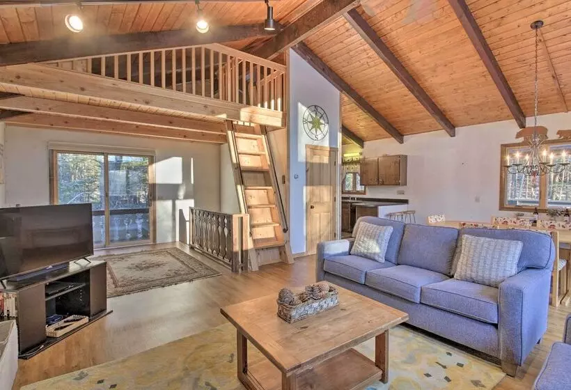 Beautiful Chalet ~ 5 Miles To Attitash Mountain