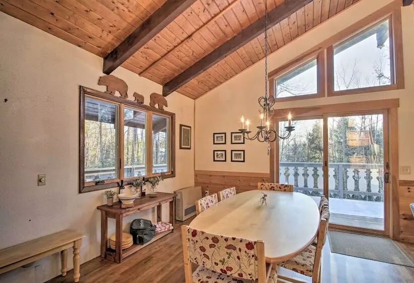 Beautiful Chalet ~ 5 Miles To Attitash Mountain