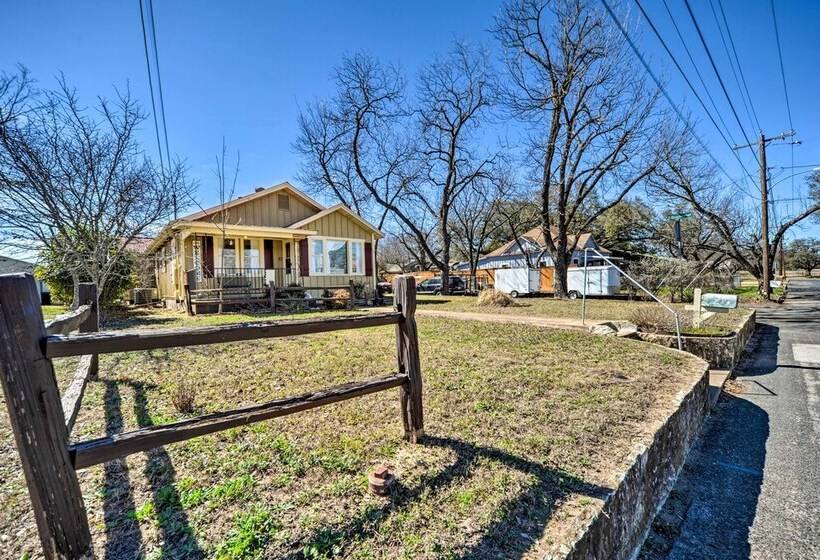 Charming Home Near Downtown Fredericksburg!