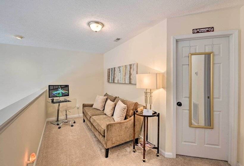 Charming Nashville Home ~ 6 Mi To Downtown!