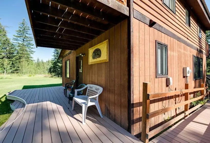 Conconully Cabin On 42 Private Acres Near Hiking!