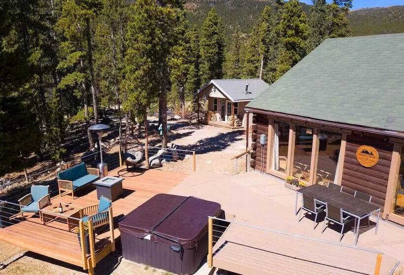 Cozy St. Mary S Escape: Mtn Views, Hot Tub & Sauna