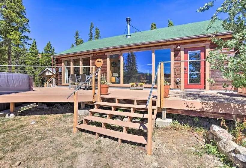 Cozy St. Mary S Escape: Mtn Views, Hot Tub & Sauna