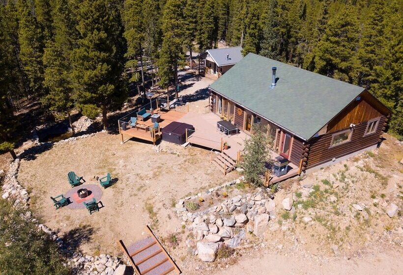 Cozy St. Mary S Escape: Mtn Views, Hot Tub & Sauna