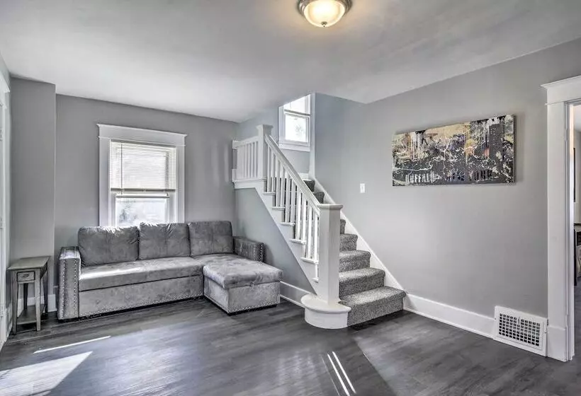 Dog Friendly Home ~ 14 Mi To Highmark Stadium